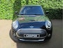 MINI Cooper 1.5 One Pepper F56 LCI met LED, Park ass., DAB, Navi en 17"