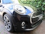 MINI Cooper 1.5 One Pepper F56 LCI met LED, Park ass., DAB, Navi en 17"