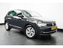 Volkswagen Tiguan 1.5 TSI Elegance Consignatie! | Airco | Adaptieve Cruise | Camera | DAB | Keyless | LED | LMV 18" | PDC V&A | Stoel-Stuurverwarming | Trekhaak |