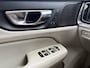 Volvo V60 Cross Country 2.0 B5 AWD Ultimate