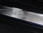 Ford Kuga 1.6 Titanium Trekhaak, Chiptuning, Bluetooth, Cruise control, Parkeersensor voor en achter, Voorstoelen verwarmd, Verwarmd voorruit, Regensensor, Lichtmetalen velgen, De Ford Kuga 1.6 Titanium uit 2013 (handgeschakeld) is een comfortabele en veelzijdige SUV met een sportief karakter. De krachtige en soepele 1.6 EcoBoost-motor zorgt voor een fijne rijervari