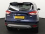 Ford Kuga 1.6 Titanium Trekhaak, Chiptuning, Bluetooth, Cruise control, Parkeersensor voor en achter, Voorstoelen verwarmd, Verwarmd voorruit, Regensensor, Lichtmetalen velgen, De Ford Kuga 1.6 Titanium uit 2013 (handgeschakeld) is een comfortabele en veelzijdige SUV met een sportief karakter. De krachtige en soepele 1.6 EcoBoost-motor zorgt voor een fijne rijervari