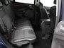 Ford Kuga 1.6 Titanium Trekhaak, Chiptuning, Bluetooth, Cruise control, Parkeersensor voor en achter, Voorstoelen verwarmd, Verwarmd voorruit, Regensensor, Lichtmetalen velgen, De Ford Kuga 1.6 Titanium uit 2013 (handgeschakeld) is een comfortabele en veelzijdige SUV met een sportief karakter. De krachtige en soepele 1.6 EcoBoost-motor zorgt voor een fijne rijervari