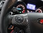 Ford Kuga 1.6 Titanium Trekhaak, Chiptuning, Bluetooth, Cruise control, Parkeersensor voor en achter, Voorstoelen verwarmd, Verwarmd voorruit, Regensensor, Lichtmetalen velgen, De Ford Kuga 1.6 Titanium uit 2013 (handgeschakeld) is een comfortabele en veelzijdige SUV met een sportief karakter. De krachtige en soepele 1.6 EcoBoost-motor zorgt voor een fijne rijervari