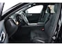 Volvo XC60 2.0 T8 Plug-in hybrid AWD Plus Black (Facelift) / Opendak / Harmankardon / HUD / Pilot Assist