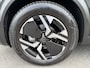 Peugeot 2008 100pk Allure (Keyless Entry - Automatische Airco - Parkeersensoren V+A - LED - 17"incl 4S - Navigatie - Apple Carplay)