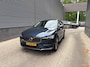 Volvo XC60 B5 Ultimate Bright | Luchtvering | Trekhaak | Panoramadak | Stoel verwarming - Massage | Bowers & Wilkins | Alarm klasse 3 | Extra gelaagd glas | Standkachel | Keyless Entry - Start | PDC V+A en 360 camera |