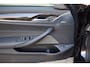 BMW 5-Serie Touring 530e xDrive M-SPORT PANORAMADAK / HARMAN-KARDON LEER / HEAD-UP / FACELIFT / CARPLAY / DEALER-ONDERHOUDEN