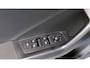 Volkswagen T-Roc 1.0 TSI Life | Mulimedia | LED plus | Trekhaak | 17"