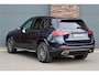 Mercedes-Benz GLC 400e 4MATIC AMG Line Aut9 | Distronic Pro | Memory | Trekhaak | Verwarmd Stuurwiel | Panoramadak | Nightpakket | Camera | Dodehoekassistent |