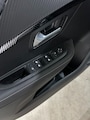 Peugeot 208 1.2 Hybrid, Automaat, camera V+A,PDC V+A, Dode Hoek bewaking,Airco