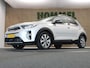 Kia Stonic 1.0 T-GDi MHEV DynamicPlusLine - ORIGINEEL NEDERLANDSE AUTO - AFKOMSTIG VAN 1E EIGENAAR - VOLLEDIGE ONDERHOUDSHISTORIE AANWEZIG - CAMERA - NAVIGATIE - PARKEERSENSOREN ACHTER - CLIMATE CONTROL - ARMSTEUN VOOR - APPLE CARPLAY/ ANDROID AUTO - KEYLESS ENTRY/ START - ADAPTIEVE CRUISE CONTROL