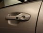 Kia Stonic 1.0 T-GDi MHEV DynamicPlusLine - ORIGINEEL NEDERLANDSE AUTO - AFKOMSTIG VAN 1E EIGENAAR - VOLLEDIGE ONDERHOUDSHISTORIE AANWEZIG - CAMERA - NAVIGATIE - PARKEERSENSOREN ACHTER - CLIMATE CONTROL - ARMSTEUN VOOR - APPLE CARPLAY/ ANDROID AUTO - KEYLESS ENTRY/ START - ADAPTIEVE CRUISE CONTROL