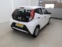 Toyota Aygo 1.0 VVT-i x-Fun Airconditioning Bluetooth LED 5drs NL-Auto Dealeronderhouden