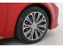 Toyota Corolla Touring Sports 1.8 Hybrid Executive | Navigatie | Dodehoek detectie | Head-up display | Stoelverwarming | Full LED | Parkeersensoren voor/achter | Apple Carplay / Android Auto