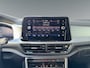 Volkswagen T-Roc 1.0 115pk TSI Life Edition Parkeerassistent (Park Assist) | Achteruitrijcamera 'Rear View' | Adaptive Cruise Control