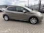 Peugeot 208 1.2 VTi Style,Airco,5drs,trekhaak,P.sensoren