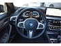 BMW 5-Serie 530e Business Edition Plus Panorama, Head up, Elek. trekhaak, Memory, Stoel/stuur verwarming, Camera