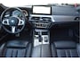 BMW 5-Serie 530e Business Edition Plus Panorama, Head up, Elek. trekhaak, Memory, Stoel/stuur verwarming, Camera