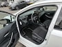 Toyota Corolla Touring Sports 1.8 HYBRID STYLE APPLE/ANDROID STOEL+STUURVERW. EL-ACHTERKLEP HALF-LEDER LED 17"LMV KEYLESS PRIVACY-GLASS