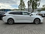 Toyota Corolla Touring Sports 1.8 HYBRID STYLE APPLE/ANDROID STOEL+STUURVERW. EL-ACHTERKLEP HALF-LEDER LED 17"LMV KEYLESS PRIVACY-GLASS