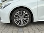 Toyota Corolla Touring Sports 1.8 HYBRID STYLE APPLE/ANDROID STOEL+STUURVERW. EL-ACHTERKLEP HALF-LEDER LED 17"LMV KEYLESS PRIVACY-GLASS