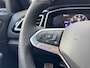Volkswagen T-Roc 1.5 150pk TSI R-Line Edition Navigatie 'Discover Media' | Afneembare trekhaak | Parkeerassistent (Park Assist)