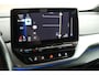 Volkswagen ID.4 First 77 kWh 204pk SOH 87% Trekhaak Camera Warmtepomp Stoelverwarming Navigatie
