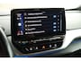 Volkswagen ID.4 First 77 kWh 204pk SOH 87% Trekhaak Camera Warmtepomp Stoelverwarming Navigatie