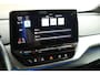 Volkswagen ID.4 First 77 kWh 204pk SOH 87% Trekhaak Camera Warmtepomp Stoelverwarming Navigatie