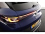 Volkswagen ID.4 First 77 kWh 204pk SOH 87% Trekhaak Camera Warmtepomp Stoelverwarming Navigatie