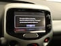 Toyota Aygo 1.0 VVT-i x-play - ORIGINEEL NEDERLANDSE AUTO - CAMERA - AIRCO - GROOT MULTIMEDIASYSTEEM - LEDEREN STUUR - TOERENTELLER - RESERVEWIEL - VOLLEDIGE ONDERHOUDSHISTORIE - BLUETOOTH -  MULTIFUNCTIONEEL STUUR