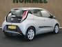 Toyota Aygo 1.0 VVT-i x-play - ORIGINEEL NEDERLANDSE AUTO - CAMERA - AIRCO - GROOT MULTIMEDIASYSTEEM - LEDEREN STUUR - TOERENTELLER - RESERVEWIEL - VOLLEDIGE ONDERHOUDSHISTORIE - BLUETOOTH -  MULTIFUNCTIONEEL STUUR