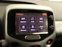 Toyota Aygo 1.0 VVT-i x-play - ORIGINEEL NEDERLANDSE AUTO - CAMERA - AIRCO - GROOT MULTIMEDIASYSTEEM - LEDEREN STUUR - TOERENTELLER - RESERVEWIEL - VOLLEDIGE ONDERHOUDSHISTORIE - BLUETOOTH -  MULTIFUNCTIONEEL STUUR