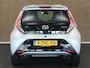 Toyota Aygo 1.0 VVT-i x-play - ORIGINEEL NEDERLANDSE AUTO - CAMERA - AIRCO - GROOT MULTIMEDIASYSTEEM - LEDEREN STUUR - TOERENTELLER - RESERVEWIEL - VOLLEDIGE ONDERHOUDSHISTORIE - BLUETOOTH -  MULTIFUNCTIONEEL STUUR