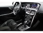 Volvo V40 2.0 T4 Business Sport | HALF LEDER | STOELVERWARMING | CAMERA | TREKHAAK AFNEEMBAAR