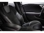 Volvo V40 2.0 T4 Business Sport | HALF LEDER | STOELVERWARMING | CAMERA | TREKHAAK AFNEEMBAAR