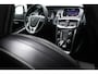 Volvo V40 2.0 T4 Business Sport | HALF LEDER | STOELVERWARMING | CAMERA | TREKHAAK AFNEEMBAAR