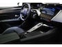 Peugeot 408 e-408 GT 58 kWh | NIEUW | PANORAMADAK | STUURVERWARMING | MASSAGE | DAB | APPLE | 360 CAMERA