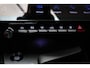 Peugeot 408 e-408 GT 58 kWh | NIEUW | PANORAMADAK | STUURVERWARMING | MASSAGE | DAB | APPLE | 360 CAMERA