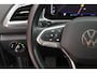 Volkswagen T-Roc 1.5 TSI 150pk DSG Style Trekhaak IQ.Light Camera Virtual Cockpit Stoelverwarming Navigatie
