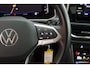 Volkswagen T-Roc 1.5 TSI 150pk DSG Style Trekhaak IQ.Light Camera Virtual Cockpit Stoelverwarming Navigatie