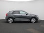 Audi Q2 1.5 35 TFSI 110kW S-LINE | WORDT VERWACHT | AUTOMAAT | ACHTERUITRIJCAMERA | ELEKTRISCHE KOFFERKLEP | VIRTUAL COCKPIT | APPLE CARPLAY | STOELVERWARMING | CLIMATE CONTROL | CRUISE CONTROL | LEDEREN BEKLEDING |