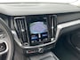 Volvo V60 2.0 B3 Momentum Advantage | Stoel- & stuurverwarming | 19" LM