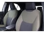 Toyota Yaris Cross 1.5 Hybrid Explore | Apple Carplay / Android Auto | Stoelverwarming | Parkeersensoren voor/achter | Keyless | Camera | Full LED | 17 inch