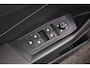 Volkswagen T-Roc 1.5 TSI 150pk DSG R-Line Edition Camera Stoelverwarming Keyless Adaptive Cruise Virtual Cockpit