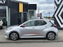 Toyota Yaris 1.5 hybride Dynamic l Coral Red Pack l Origineel NL l 1e-eigenaar l Fabrieksgarantie t/m 2028