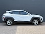 Hyundai Kona 1.6 GDI HEV HYBRIDE 141pk AUTOMAAT Comfort | LENTEDEALS | Camera | Navigatie | Adaptive Cruise control | Lane Assist | Apple Carplay | Parkeersensoren Voor en Achter |