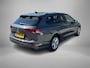 Volkswagen Golf Variant 1.0TSI/110PK Life Business · Navigatie · Camera + Parkeersensoren · Massage functie