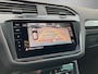 Volkswagen Tiguan 1.5TSI/150PK Elegance DSG · Navigatie · Trekhaak · Apple/Android Car Play · Camera